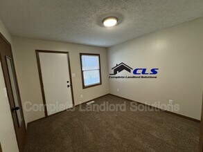 4283 S Kian St in Terre Haute, IN - Foto de edificio - Building Photo