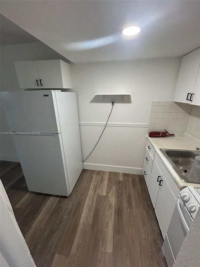 1035 N Andrews Ave in Fort Lauderdale, FL - Building Photo - Building Photo