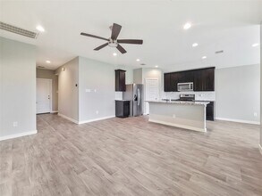 8122 Hush Hts Dr in Arcola, TX - Building Photo - Building Photo