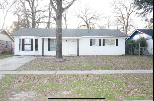property at 8826 Melanie Ln