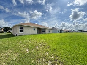 4876 Summerfield Cir in Winter Haven, FL - Building Photo - Building Photo