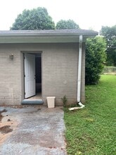 3303 Howard St NW in Huntsville, AL - Building Photo - Building Photo