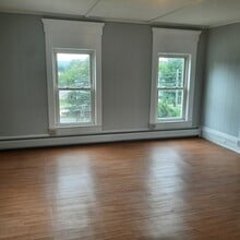 890 Washington St in Colebrook, NH - Building Photo - Building Photo