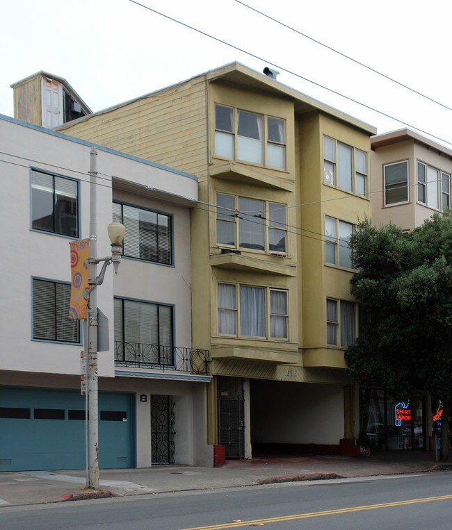 1685 Union St in San Francisco, CA - Building Photo - Building Photo