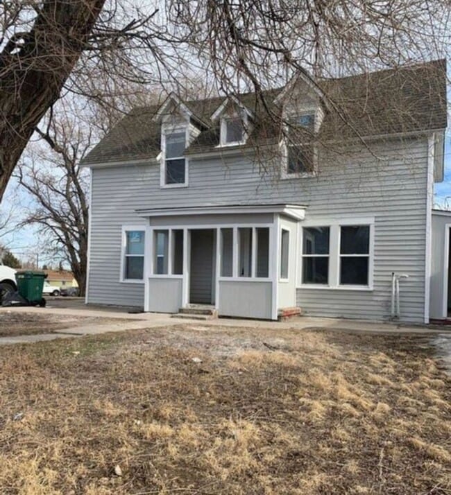 property at 302 12th Ave