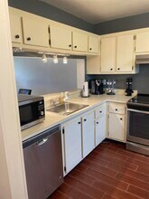 4598 Lucerne Lakes Blvd E in Greenacres, FL - Building Photo - Building Photo