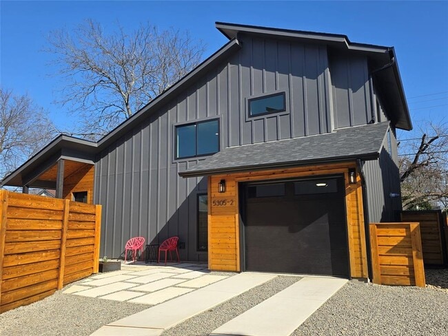 5305 Grover Ave in Austin, TX - Building Photo - Building Photo