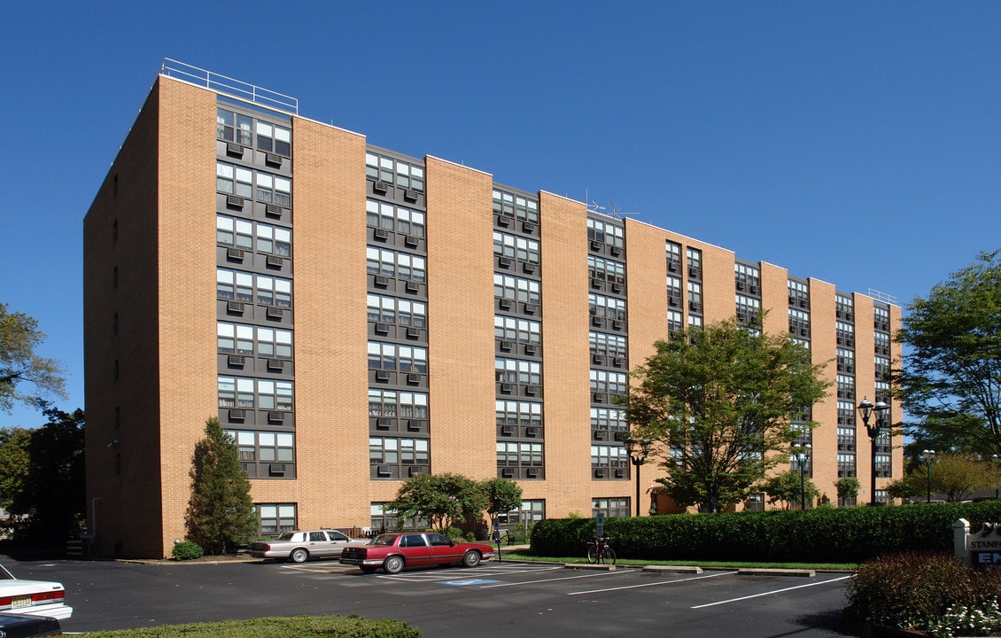 Stanfill Towers in Haddon Heights, NJ - Building Photo