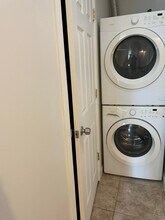 2013 N College Ave, Unit 1 in Philadelphia, PA - Building Photo - Building Photo