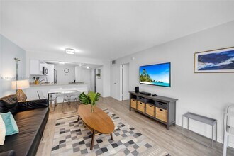1228 West Ave in Miami Beach, FL - Building Photo - Building Photo