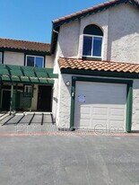 393 Englert Ct in San Jose, CA - Building Photo