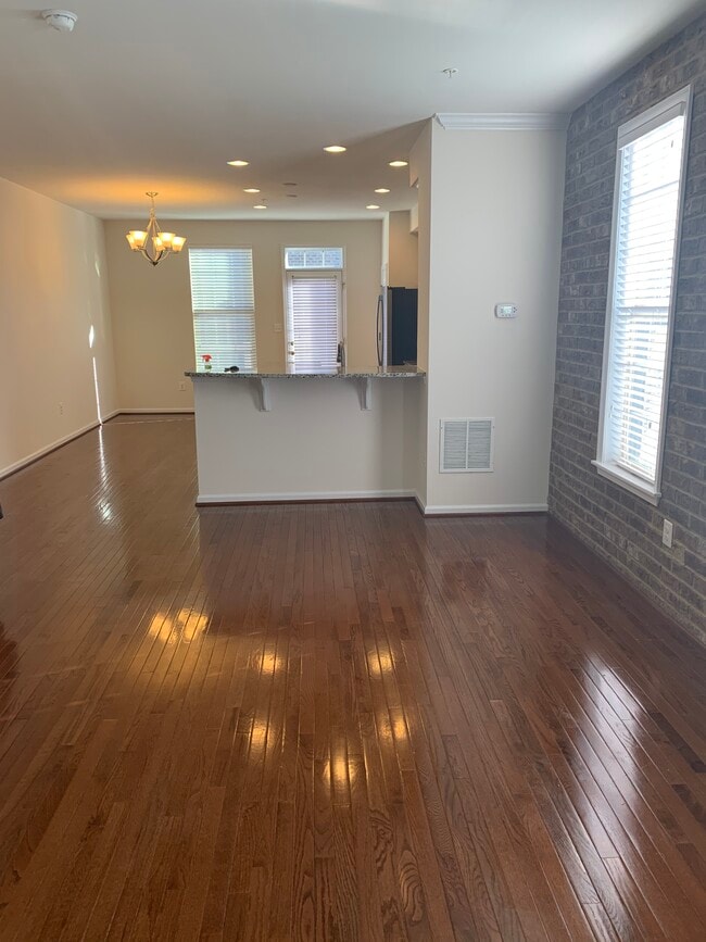 1017 McDonogh St in Baltimore, MD - Building Photo - Building Photo