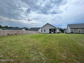 205 Pastoral Ct in Sneads Ferry, NC - Building Photo - Building Photo