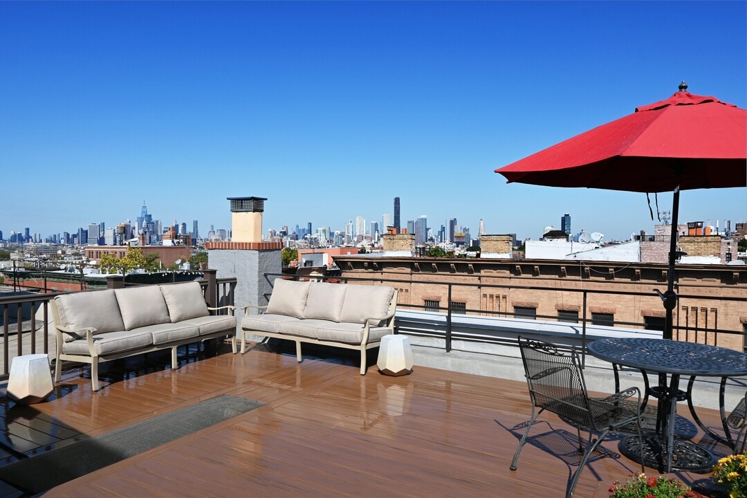 362 15th St, Unit 4M in Brooklyn, NY - Building Photo