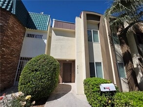 3412 Townhouse Dr in Las Vegas, NV - Building Photo - Building Photo