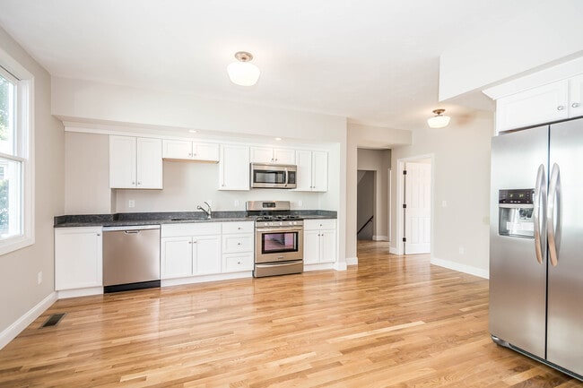 75 Summer St, Unit 1