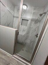 426 Irene Dr in Highlands, TX - Building Photo - Building Photo