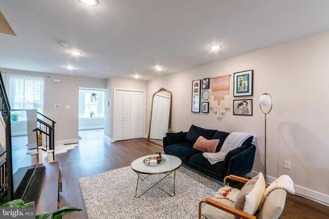 4841 Larchwood Ave in Philadelphia, PA - Building Photo - Building Photo