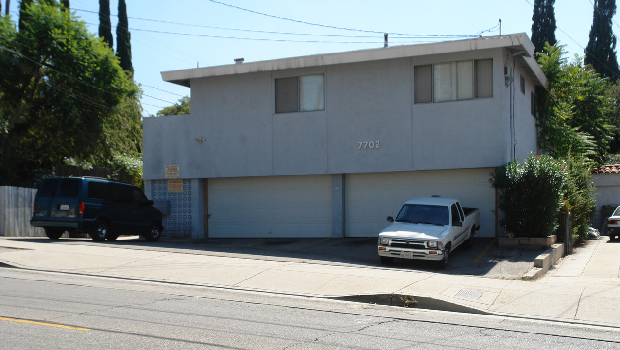 7702 Summitrose St in Tujunga, CA - Building Photo