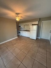 4920 York St in Cape Coral, FL - Building Photo - Building Photo