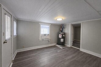 823 Cumberland Dr in Clarksville, TN - Building Photo - Building Photo