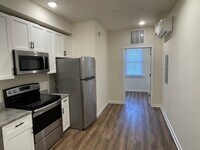 707 N 40th St, Unit 2 photo'