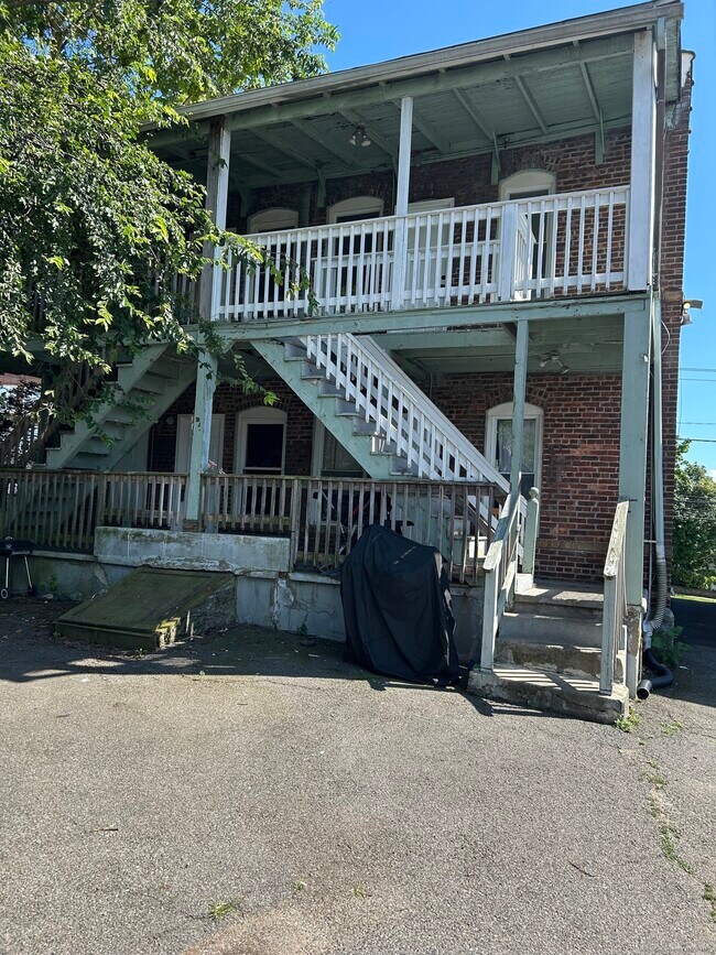 1501 Boston Ave in Bridgeport, CT - Building Photo - Building Photo