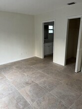 207 Castlewood Dr in North Palm Beach, FL - Building Photo - Building Photo