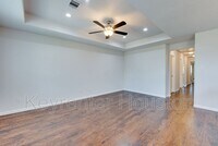 5405 Groveton St photo'