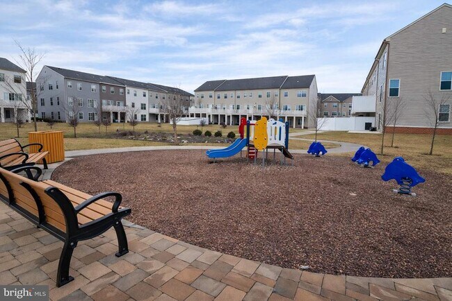 210 Southwind Dr in Accokeek, MD - Building Photo - Building Photo