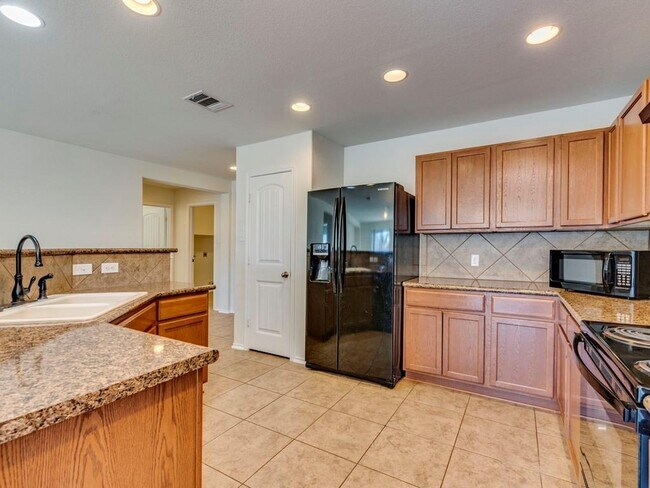 1138 Sussex Pl in Round Rock, TX - Building Photo - Building Photo
