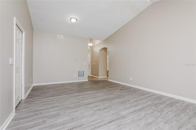 17117 Woodcrest Way in Clermont, FL - Building Photo - Building Photo