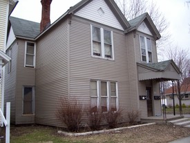 1531 Cass St Apartments