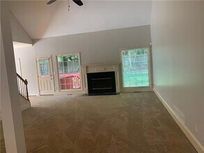 4208 Terrace Ct SE in Smyrna, GA - Building Photo - Building Photo