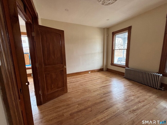 1231 State St in New Haven, CT - Building Photo - Building Photo