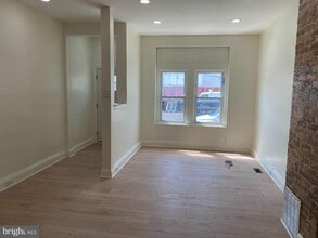 823 Hutton St in Philadelphia, PA - Building Photo - Building Photo