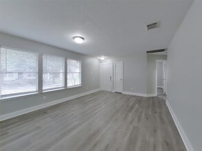 18835 Atasca Oaks Dr in Humble, TX - Building Photo - Building Photo