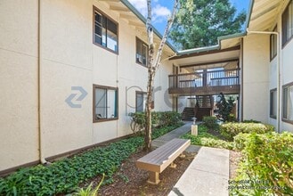 2400 Horizon Ln in Antioch, CA - Building Photo - Building Photo