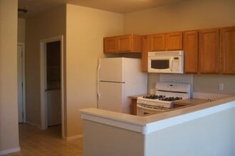 61325 Sally Ln-Unit -3 in Bend, OR - Building Photo - Building Photo