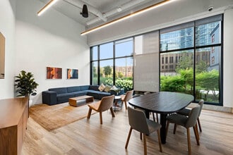 853 W Blackhawk St, Unit SI ID1466140P in Chicago, IL - Building Photo - Building Photo