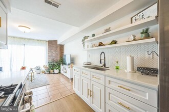 250 Fir Tree Ct in Evesham, NJ - Building Photo - Building Photo