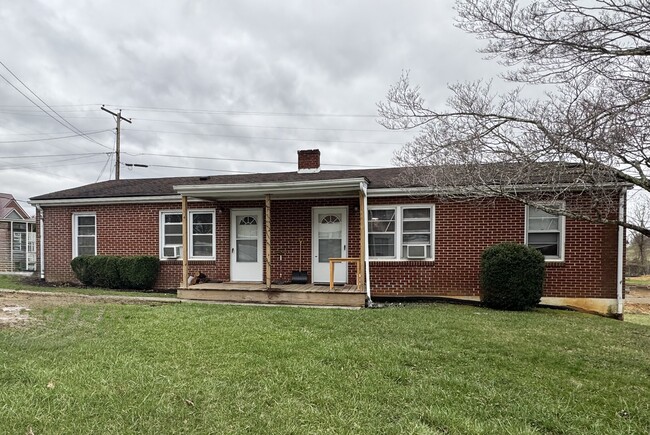 1102 Airport Rd, Unit 1102 #1 Airport Rd