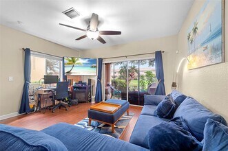 5921 Riverside Ave in Tamarac, FL - Building Photo - Building Photo