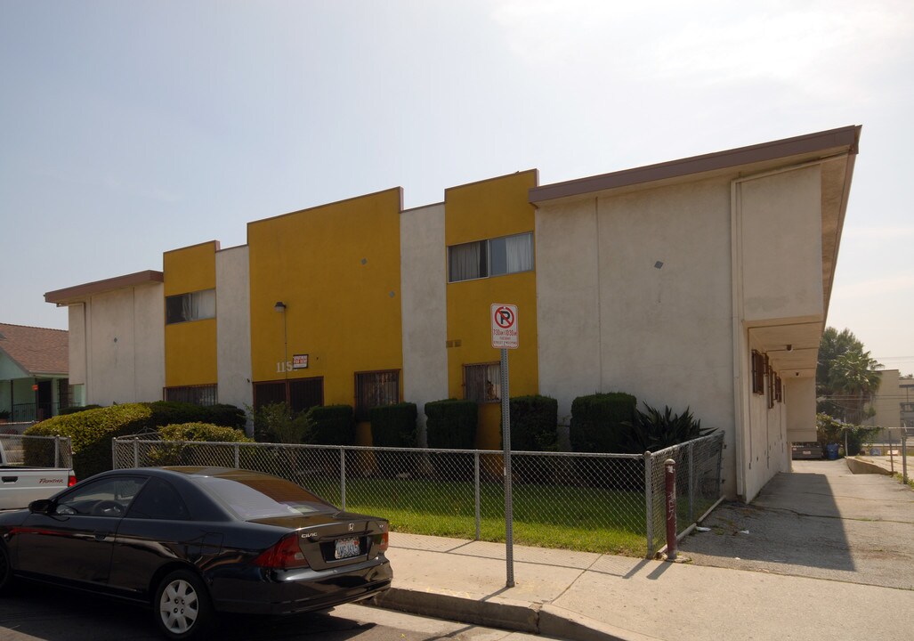 1150 Cornwell St in Los Angeles, CA - Building Photo