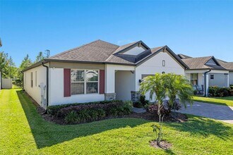 985 Fallcreek Point in Sanford, FL - Building Photo - Building Photo