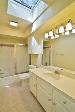3781 Cedar Ridge Dr in Norman, OK - Building Photo - Building Photo