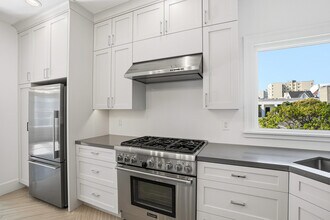 2930 Washington St in San Francisco, CA - Building Photo - Building Photo