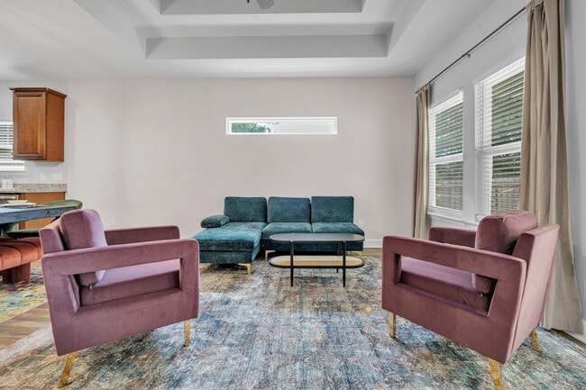 property at 1211 Paul Russell Rd