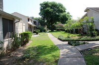 12417 S Dairy Ashford Rd photo'