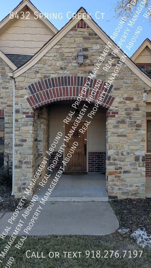 8432 Spring Creek Ct in Claremore, OK - Building Photo - Building Photo